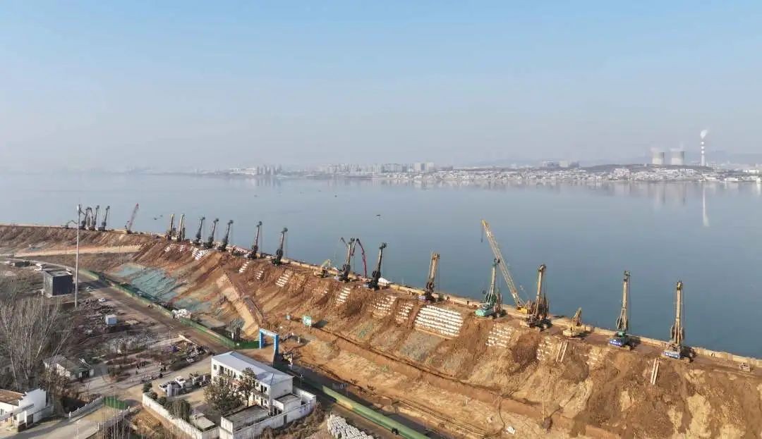 金泰SG系列抓斗主导白龟山水库除险加固工程，设备占比高达85%